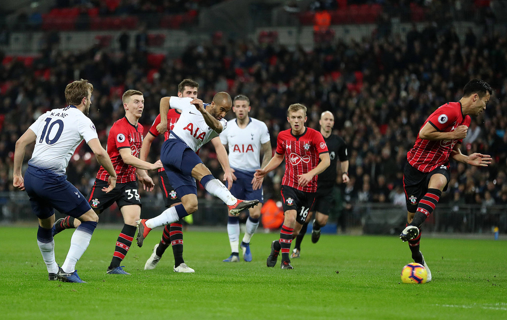 曾发生在英 曾发生在英